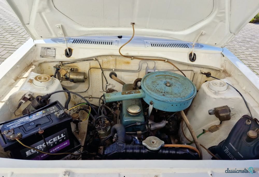 1971' Datsun 1200 photo #6