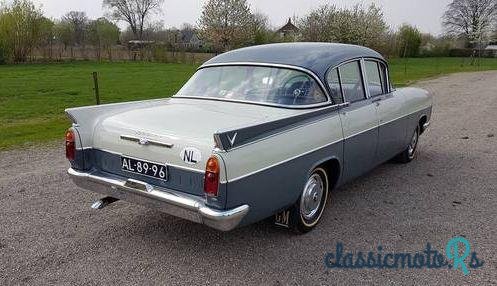 1963' Vauxhall Cresta Hydramatic photo #3