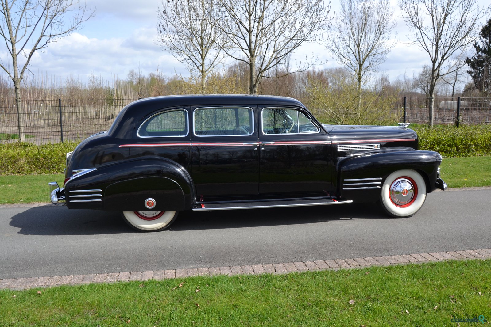 1941' Cadillac Fleetwood photo #4