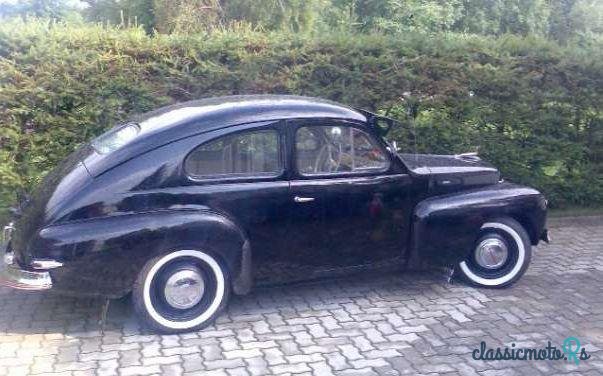 1947' Volvo PV444 photo #1