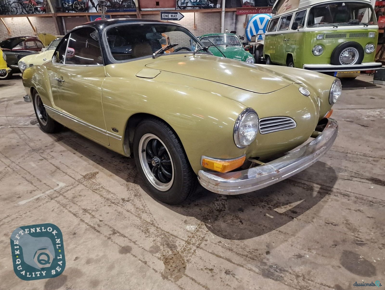 1973' Volkswagen Karmann Ghia photo #1