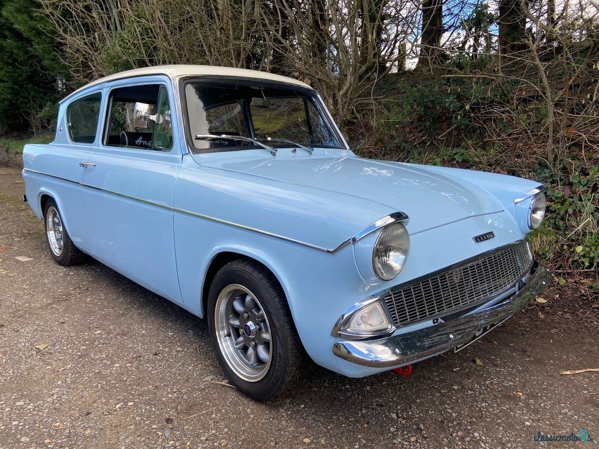 1964' Ford Anglia photo #1
