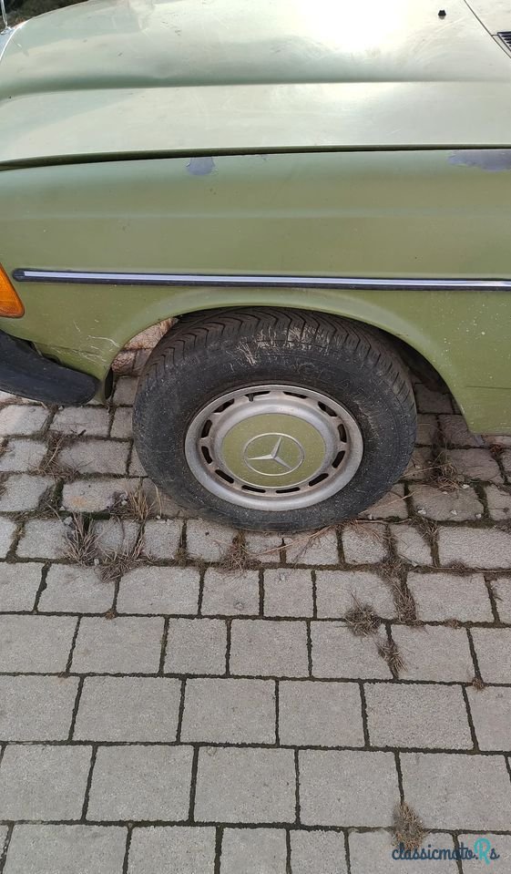 1973' Mercedes-Benz 123 photo #2