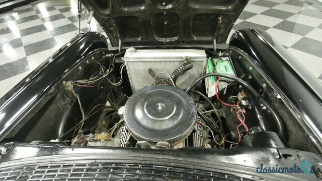 1957' Ford Custom photo #2