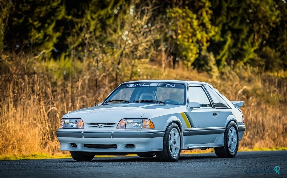 1989' Ford Mustang photo #1