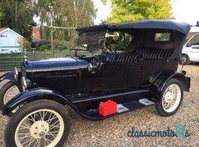 1926' Ford Model T Tourer photo #1