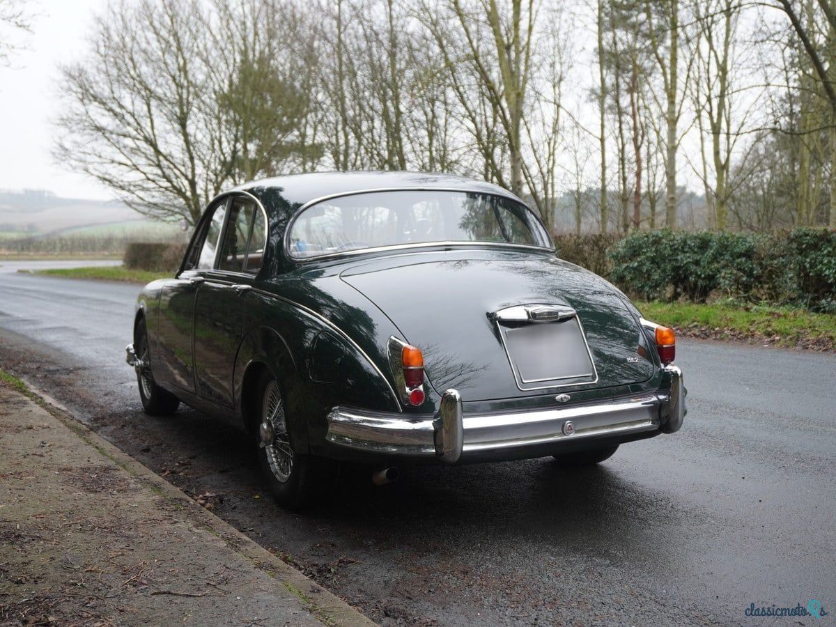 1967' Jaguar Mark II photo #4