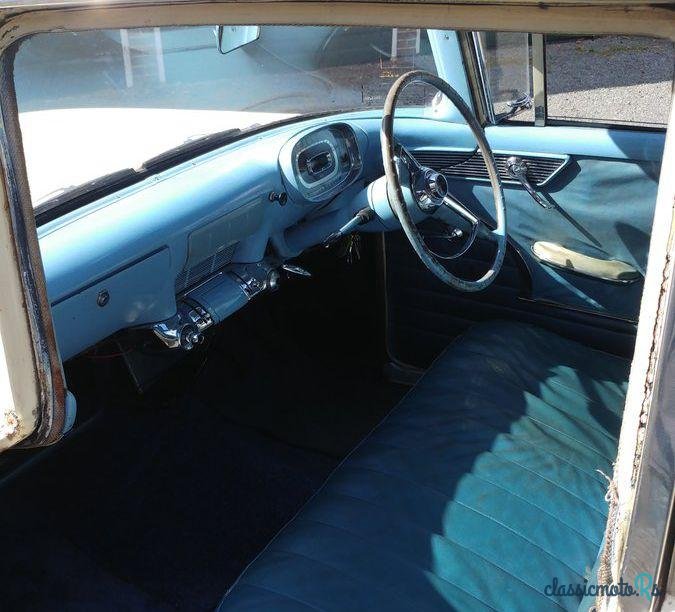 1958' Vauxhall Victor photo #3