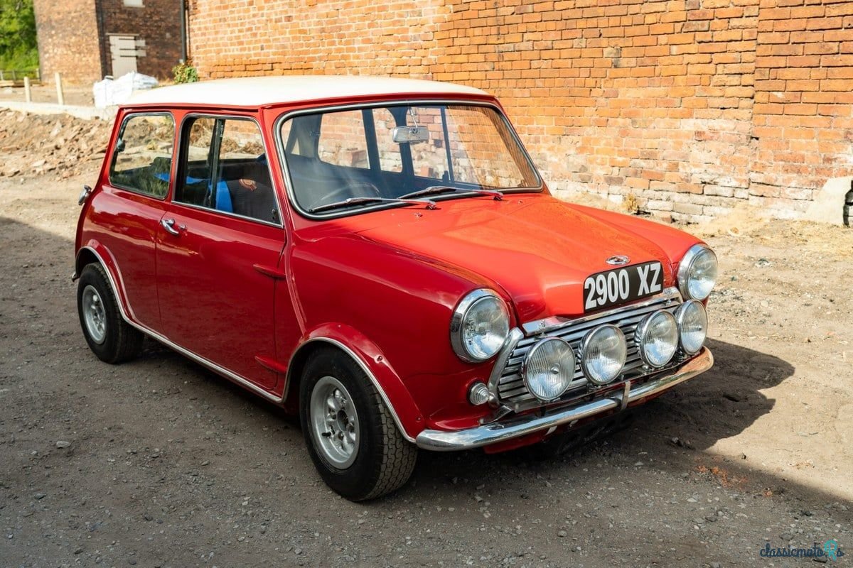 1970' MINI Classic photo #1