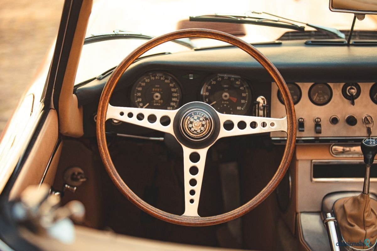 1962' Jaguar E-Type photo #5