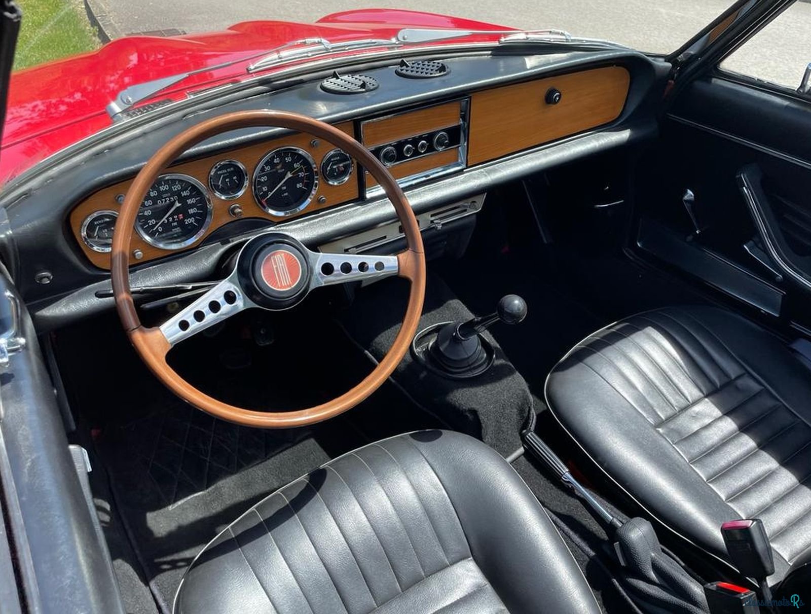 1968' Fiat 124 photo #6