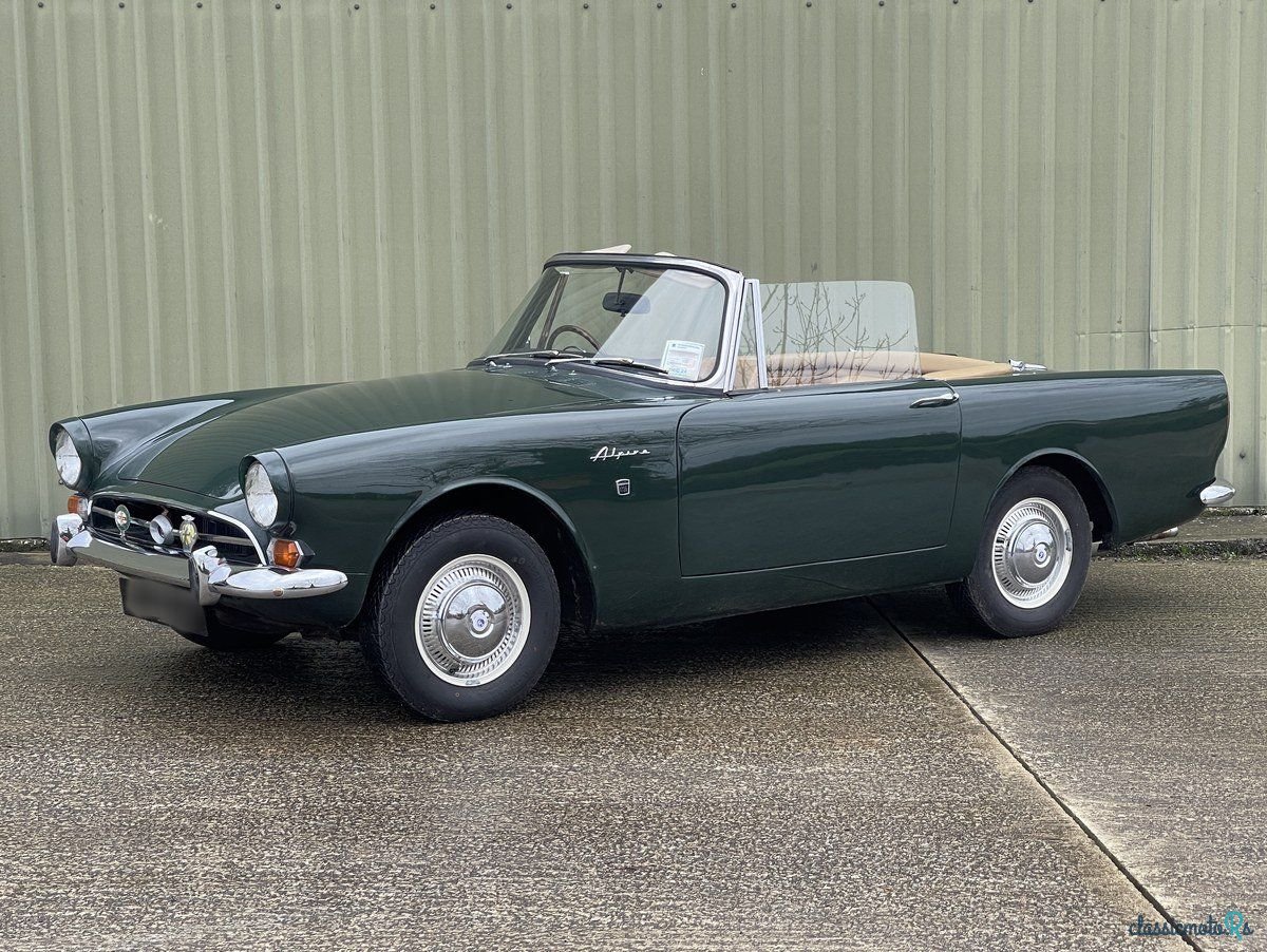 1967' Sunbeam Alpine photo #4