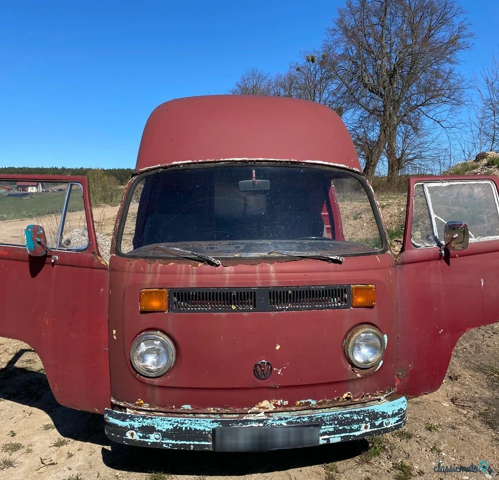 1974' Volkswagen Lt photo #1