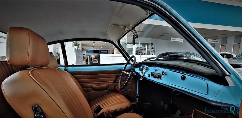 1969' Volkswagen Karmann Ghia photo #4