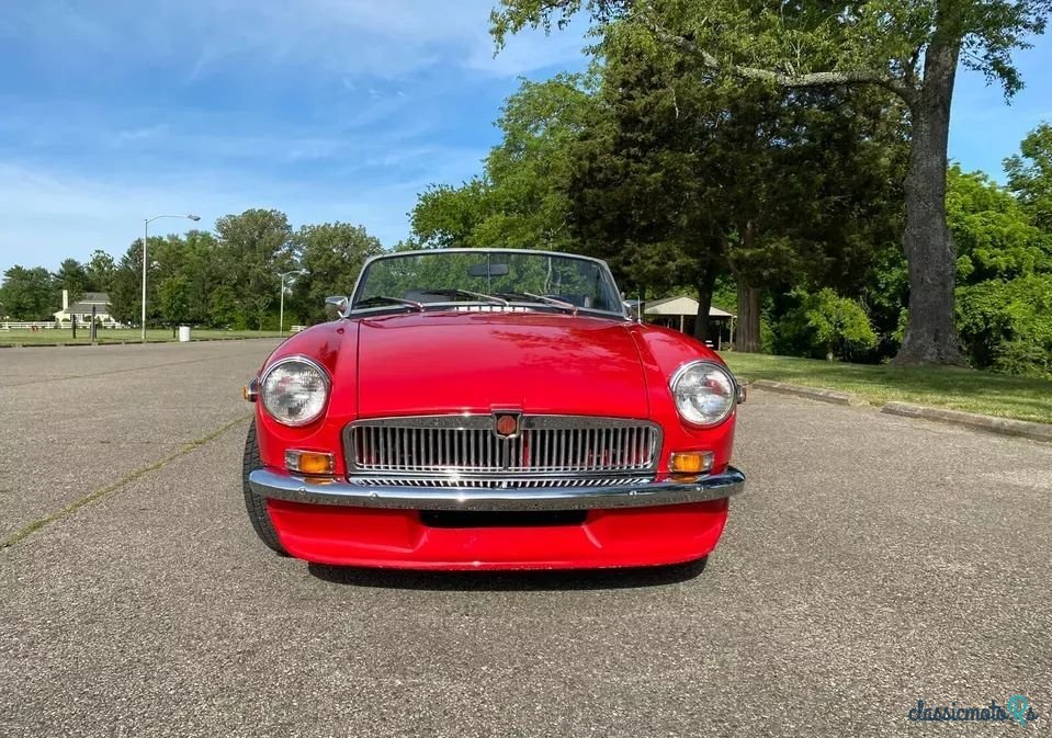 1977' MG MGB photo #2