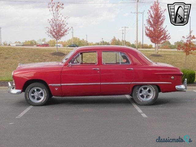 1949' Ford Custom photo #2
