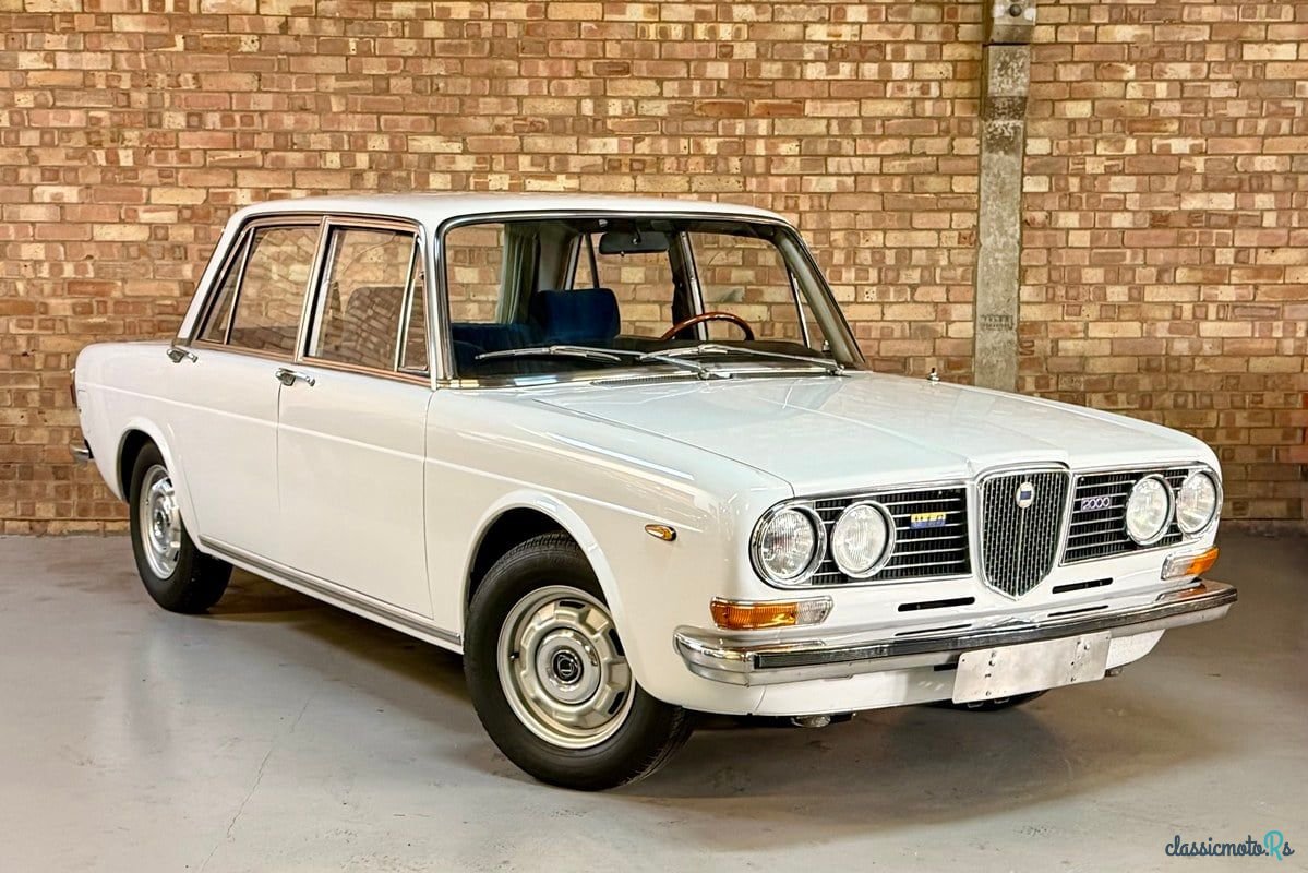 1973' Lancia 2000 photo #1