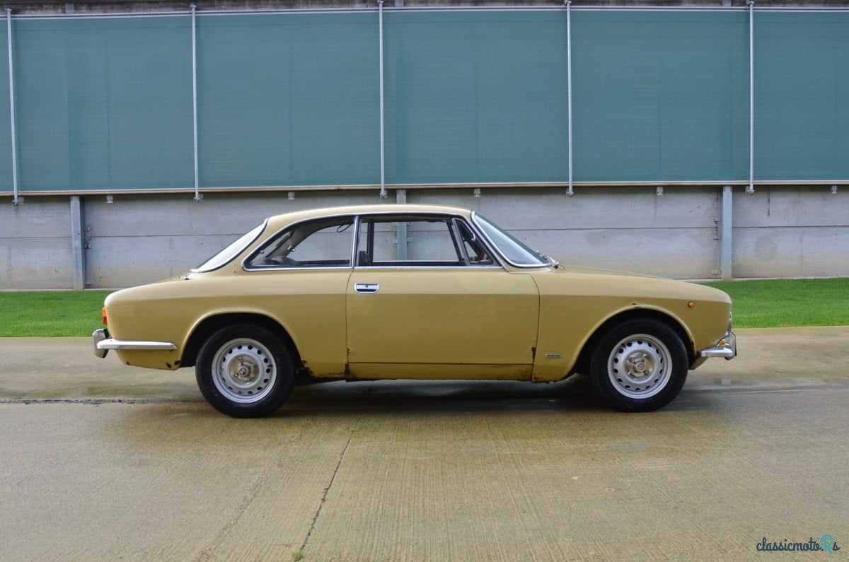 1972' Alfa Romeo 2000 photo #5