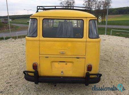 1975' Volkswagen T1 photo #1