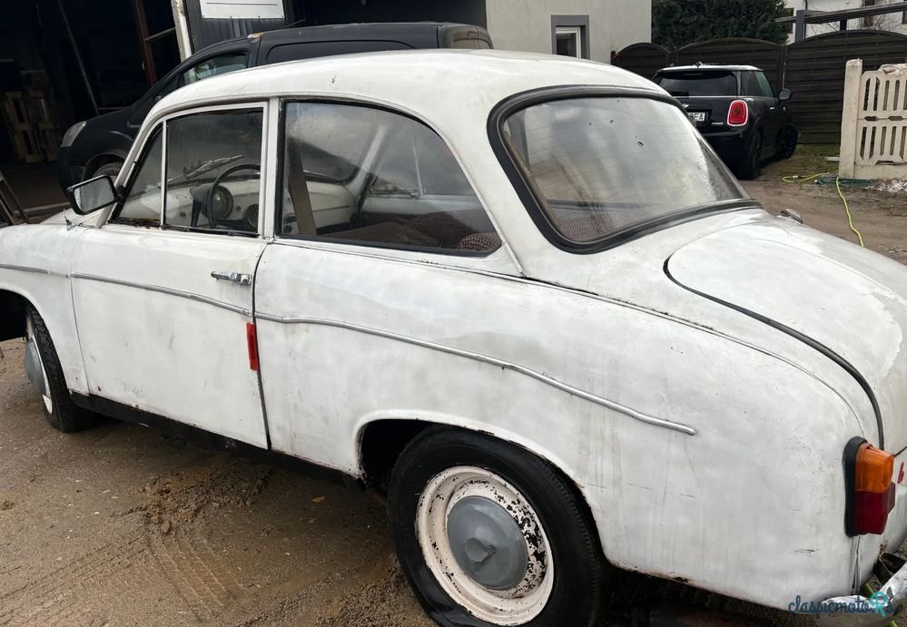 1975' Syrena 105 photo #3