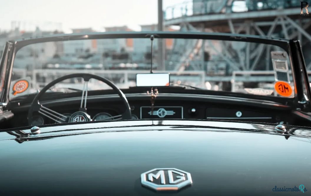 1966' MG MGB photo #3