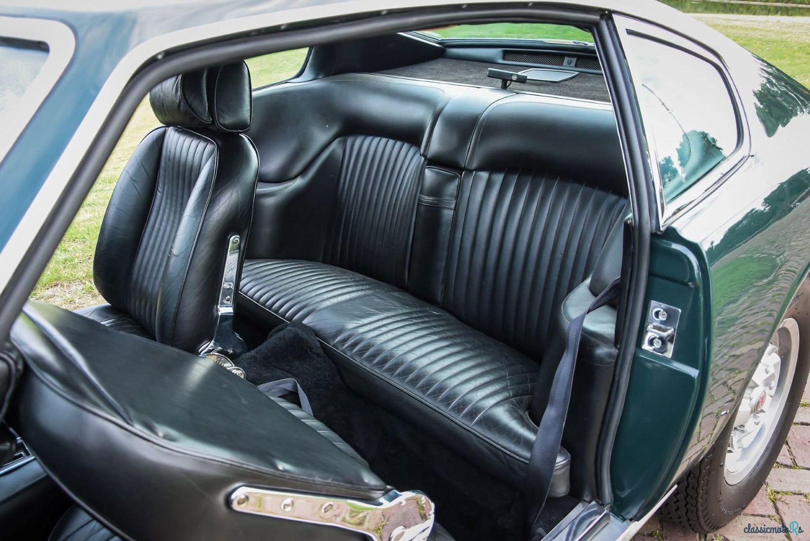 1970' Aston Martin DBS V8 photo #4