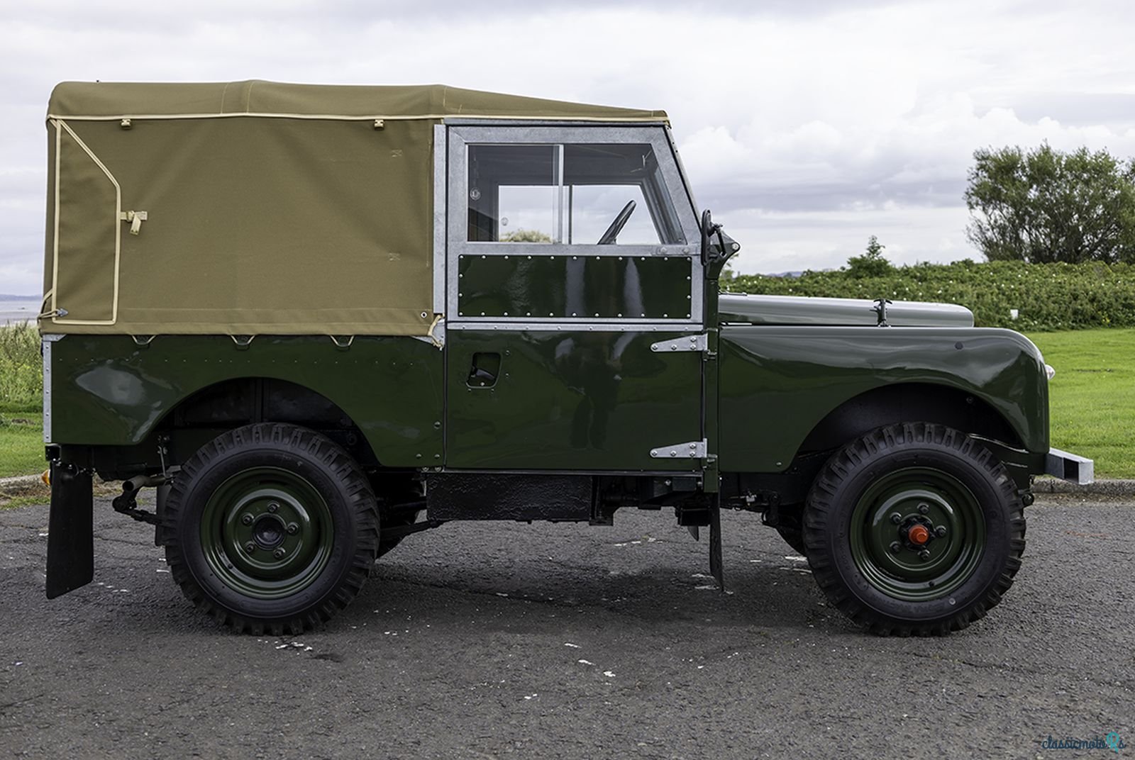 1955' Land Rover Series One photo #3