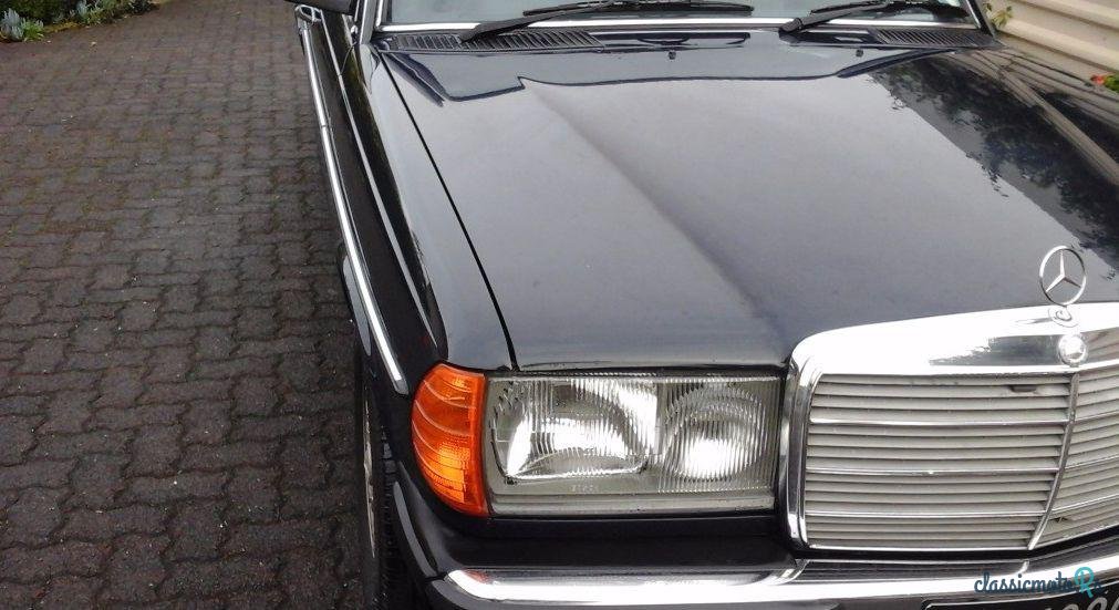 1983' Mercedes-Benz 230E photo #1