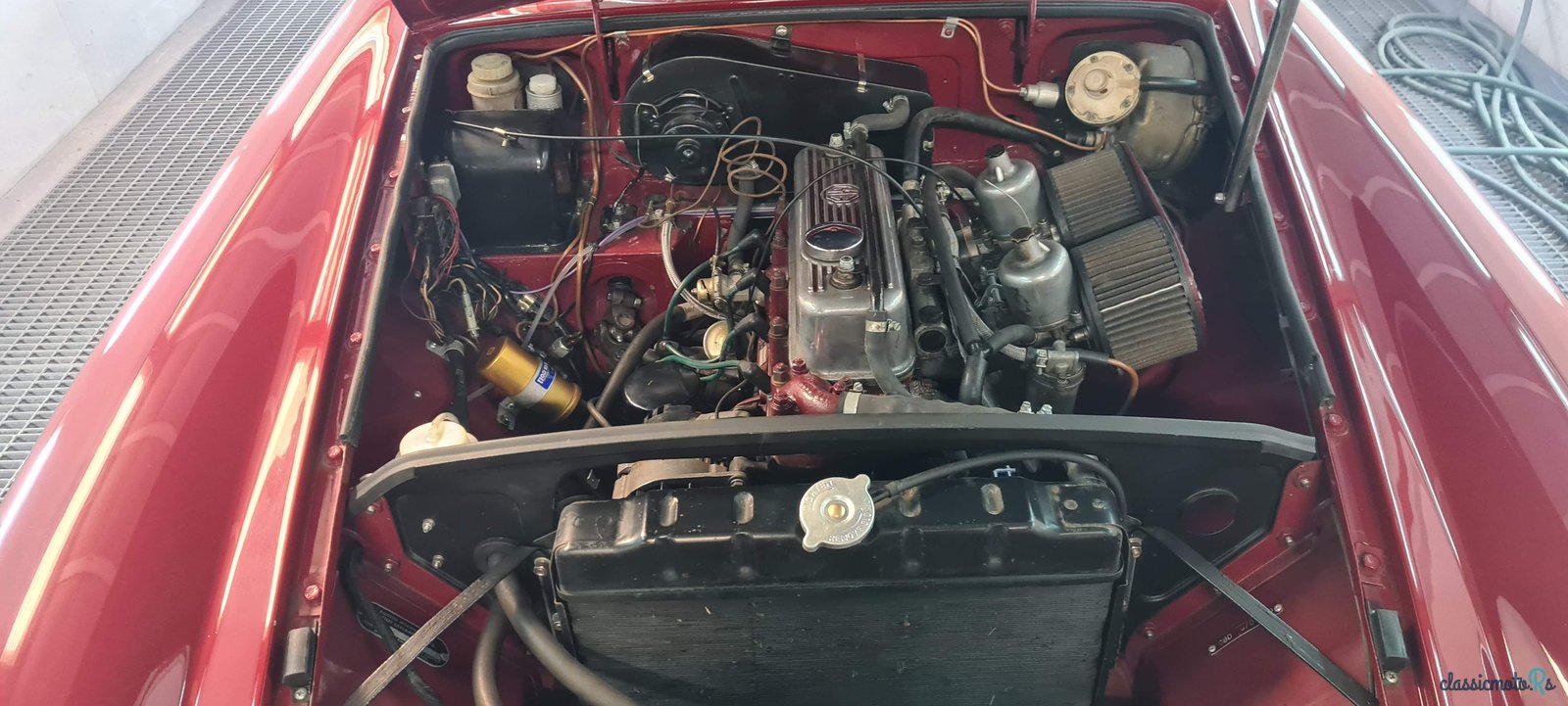 1973' MG Mgb Gt photo #3