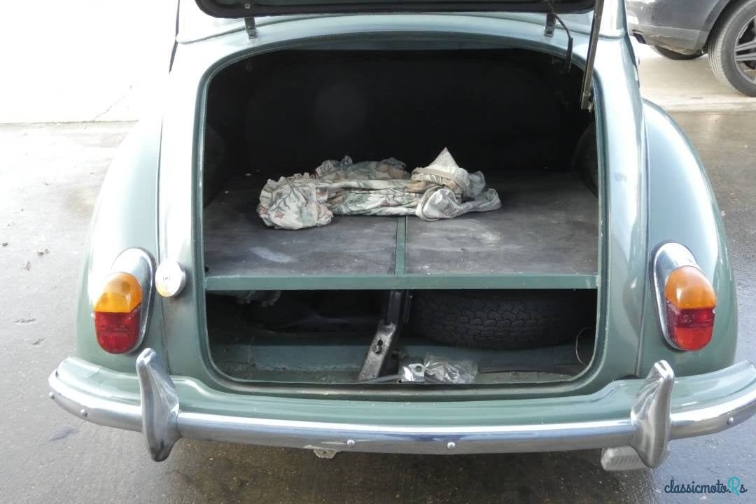 1970' Morris Minor photo #6