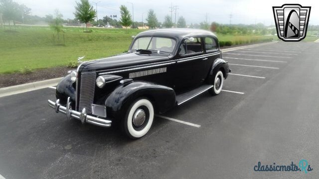 1937' Buick Century photo #2