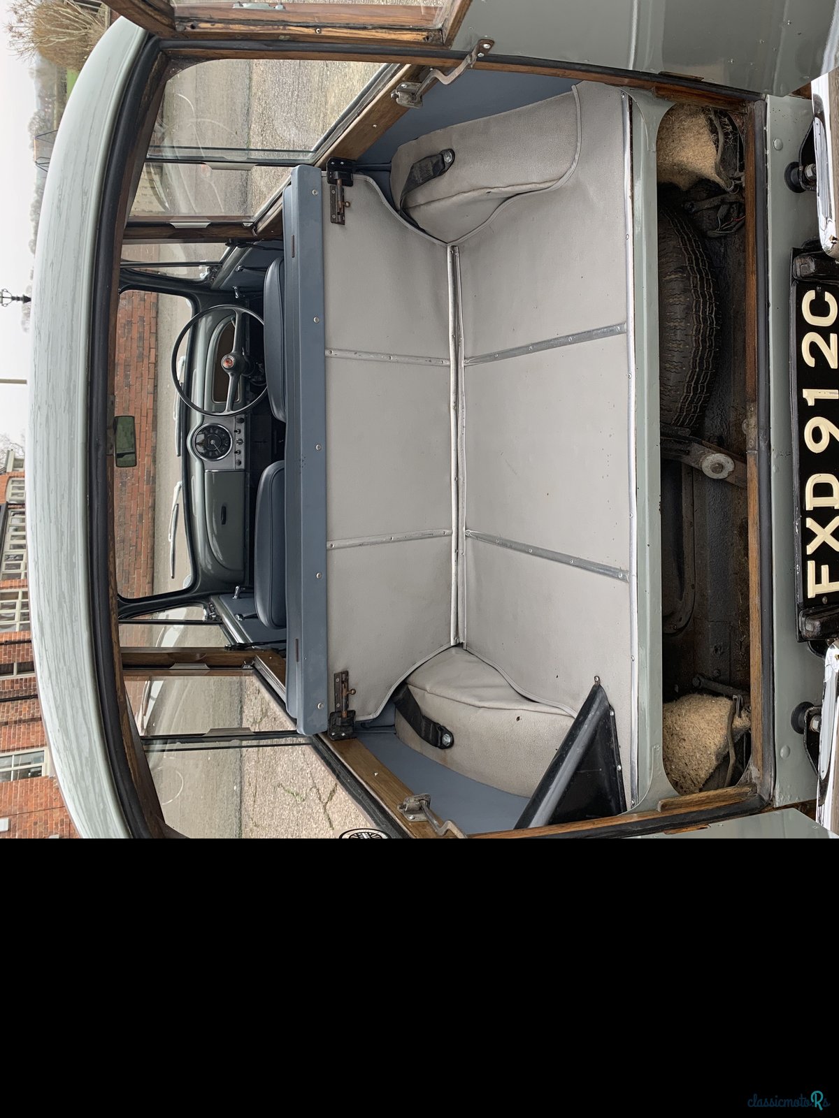 1965' Morris Traveller photo #4