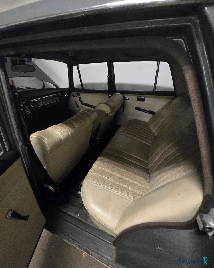 1966' Mercedes-Benz photo #4