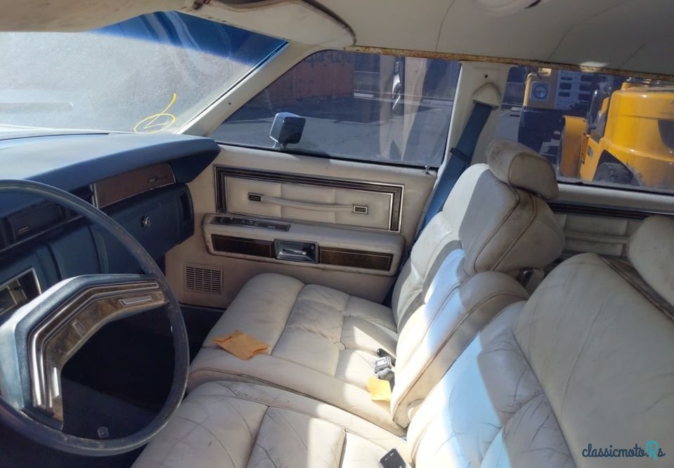 1977' Lincoln Continental photo #5