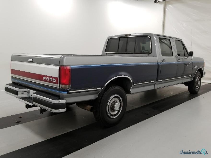 1989' Ford E-350 and Econoline 350 photo #2