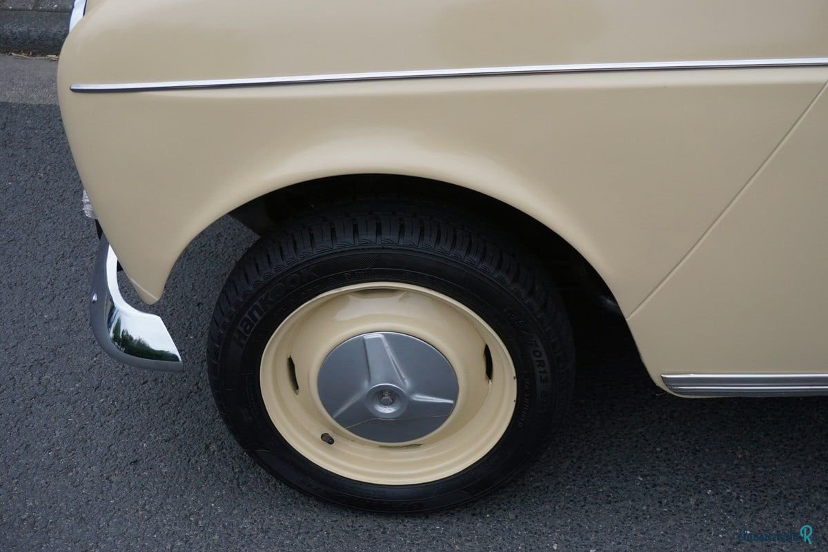 1966' Renault 4L photo #5