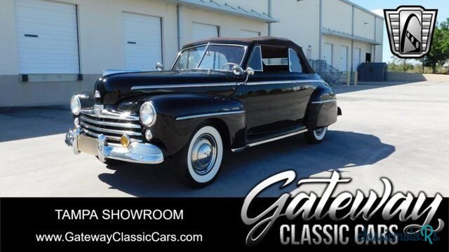 1947' Ford Deluxe photo #1