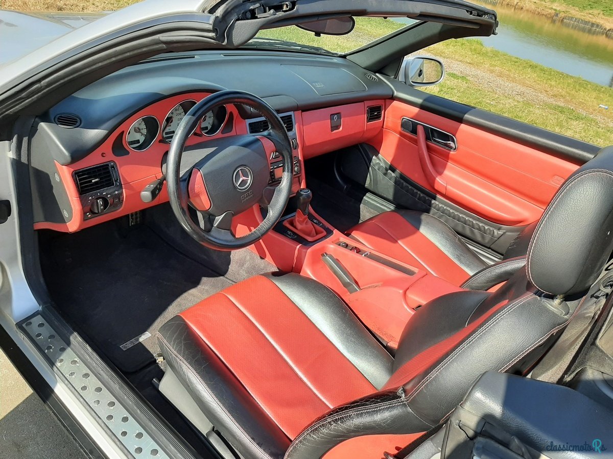 1993' Mercedes-Benz 200 SLK photo #4