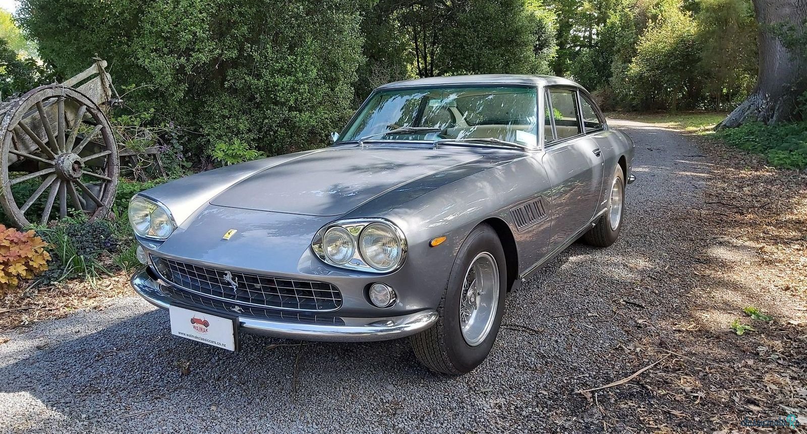 1965' Ferrari 330 photo #1