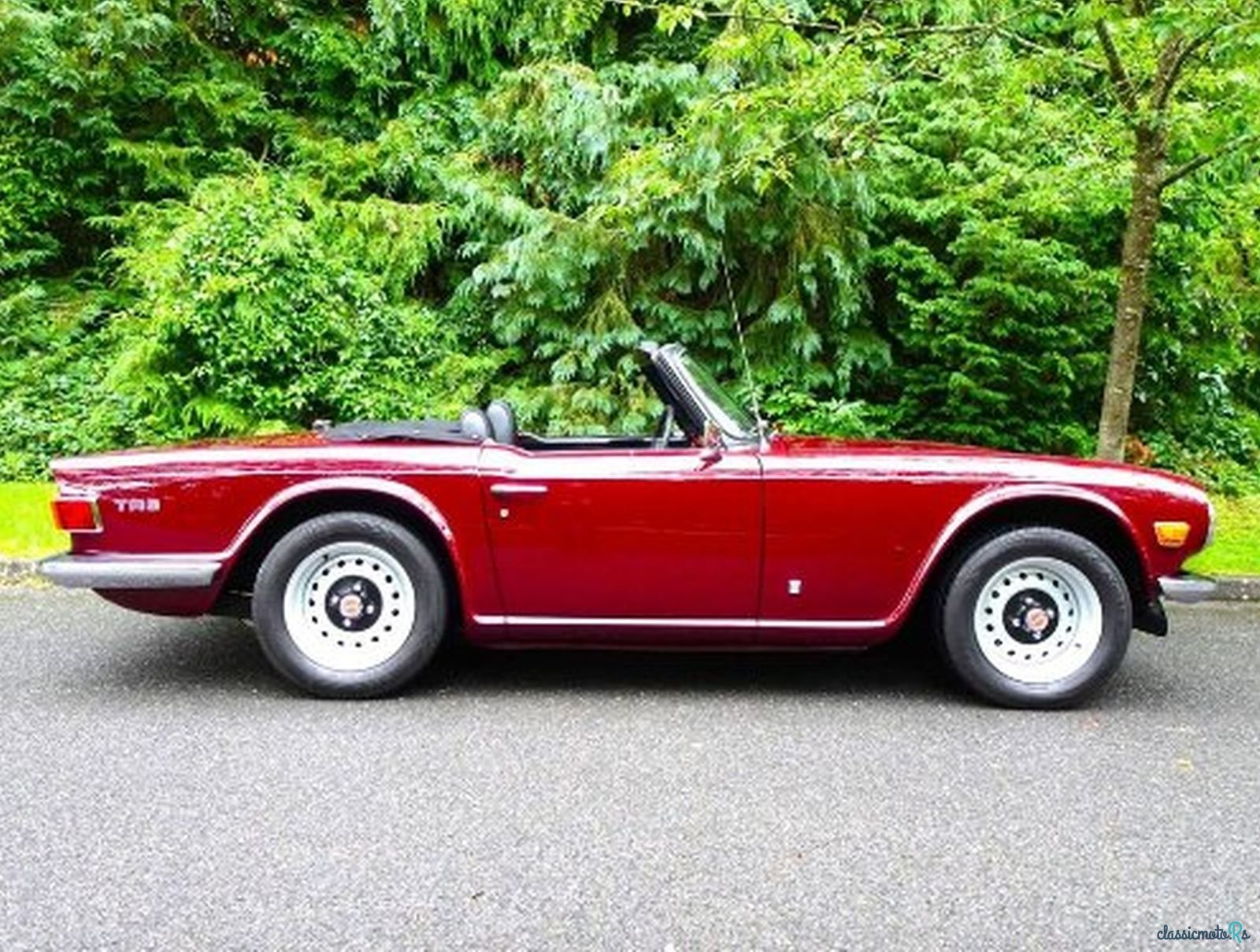 1970' Triumph TR6 photo #4