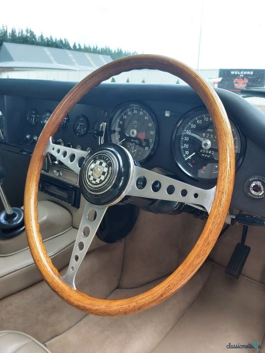 1965' Jaguar E-Type photo #3