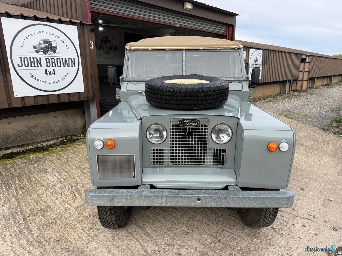 1968' Land Rover Series 2A photo #2