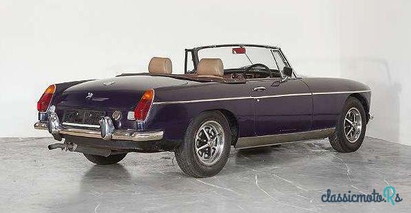 1973' MG 107 photo #3