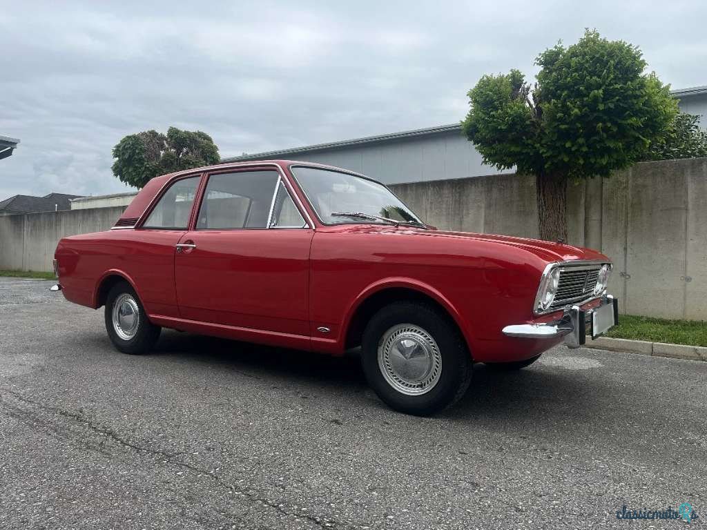 1968' Ford Cortina MkII photo #1