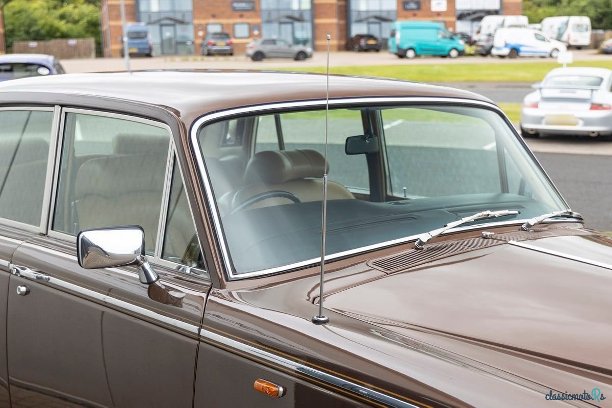 1977' Rolls-Royce Silver Shadow photo #5