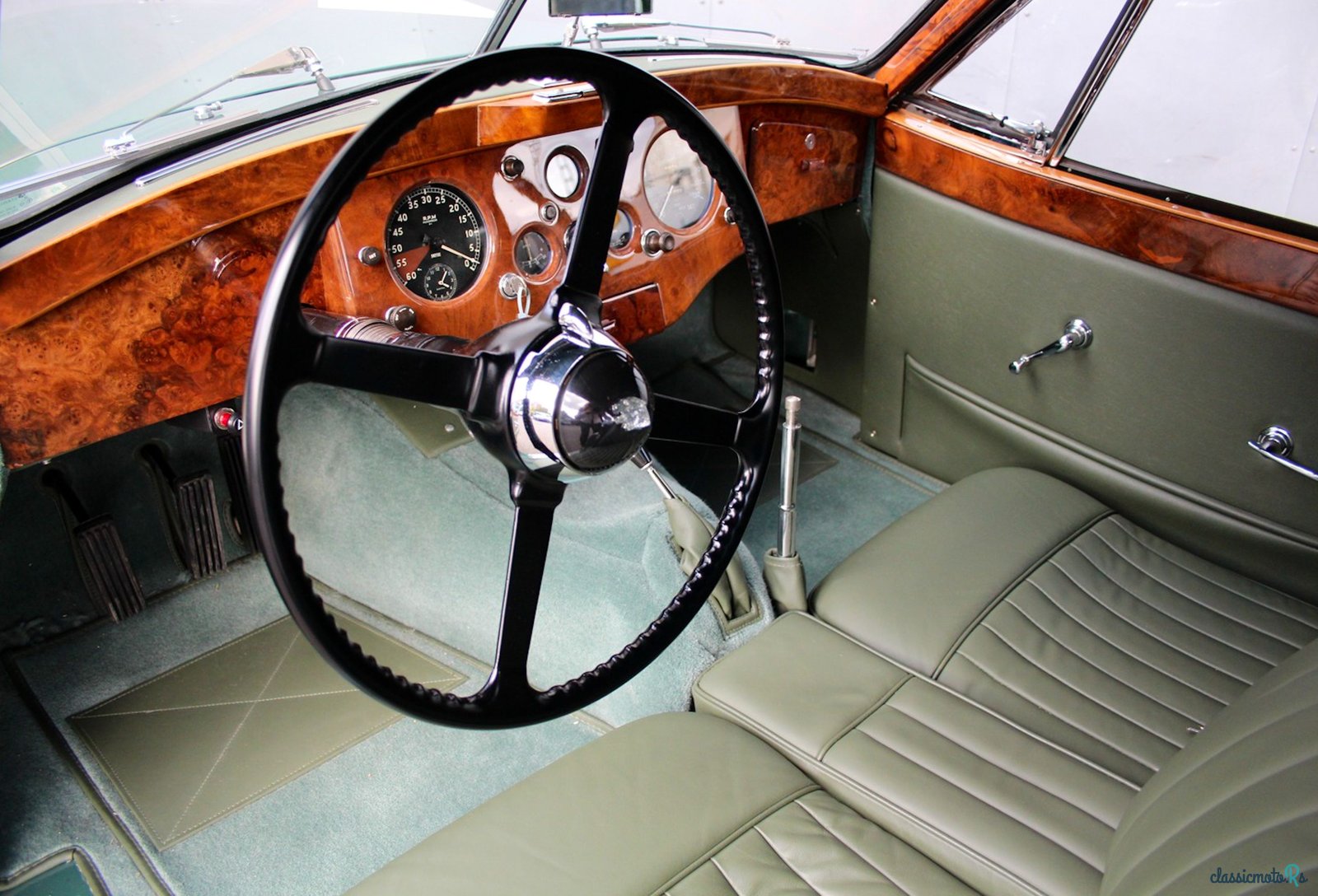 1953' Jaguar Xk120 photo #3