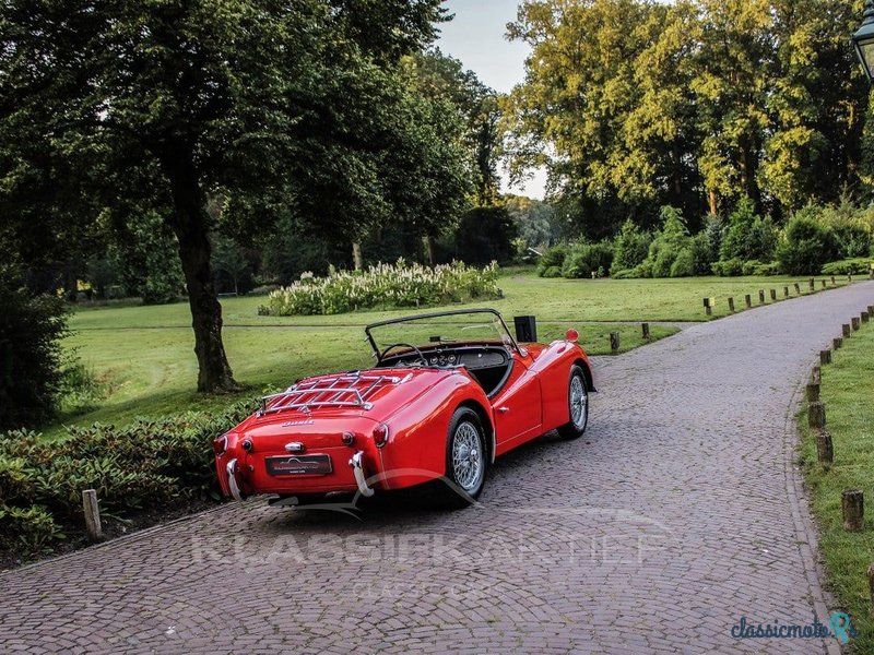 1958' Triumph TR3 photo #5