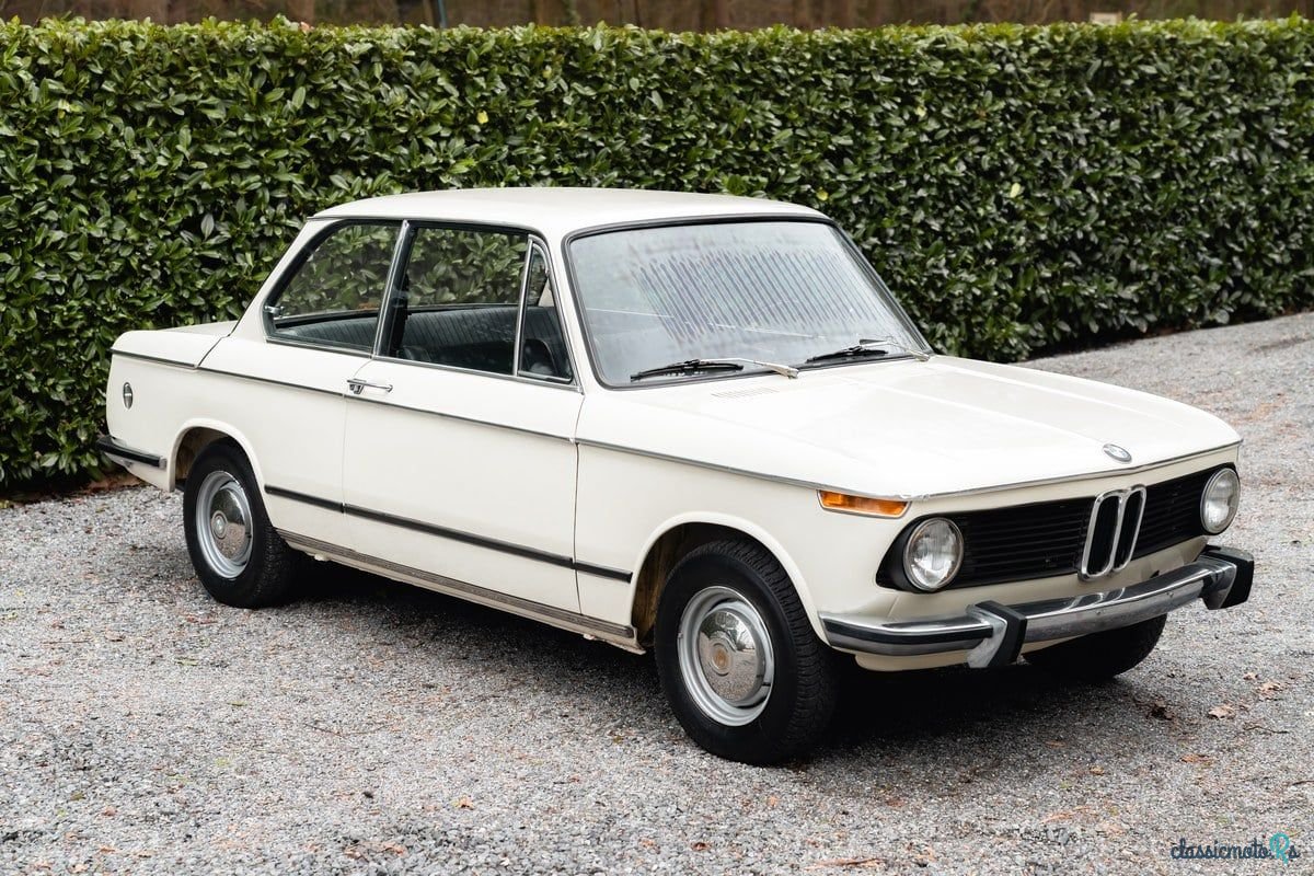 1971' BMW 02 Series photo #1