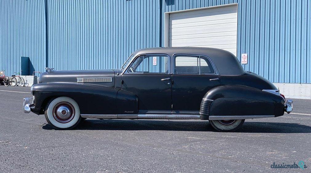 1941' Cadillac Series 60 Special Sedan photo #1