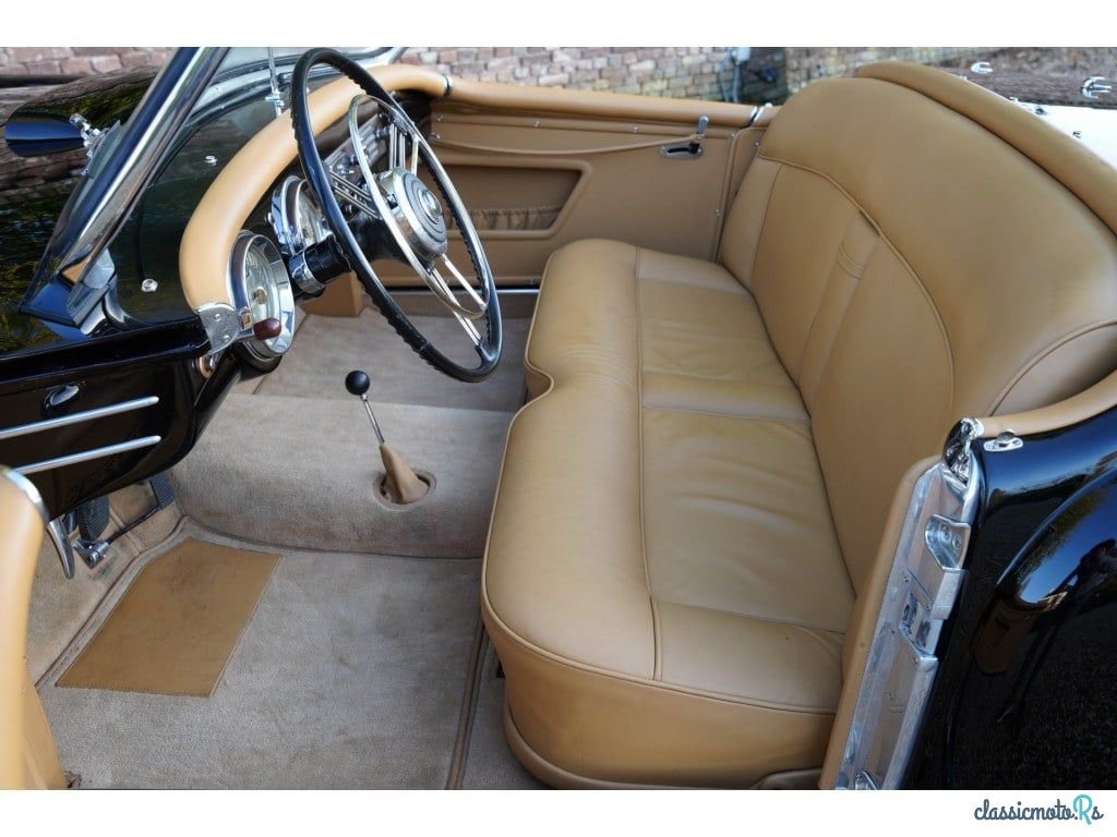 1953' Nash Healey Roadster photo #3